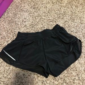 Black hotty hots 2.5 in